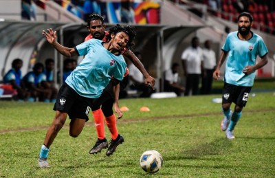 އީގަލްސް އިތުރު ވަގުތުގައި ޖެހި ލަނޑުތަކުން ޓީސީ ބަލިކޮށްފި