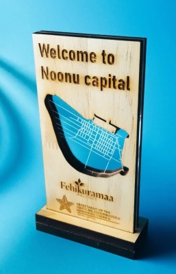 އުމުރުން 17, ފިލާގައި ކަނޑައި މި ނަގަނީ އަމިއްލަ ވިޔަފާރި