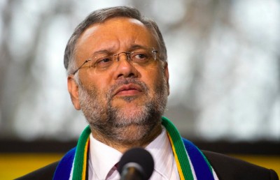 ޓްރަމްޕް ދެކެ "ރުޅިއަންނާތީ" ދެކުނު އެފްރިކާ ސަފީރު ފޮނުވާލައިފި