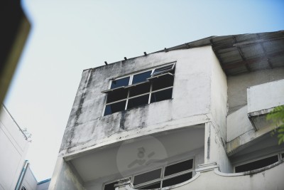 މަޖީދީ މަގު ޑިލައިޓް ފިހާރައިގައި އަލިފާނުގެ ހާދިސާއެއް ހިނގައިފި