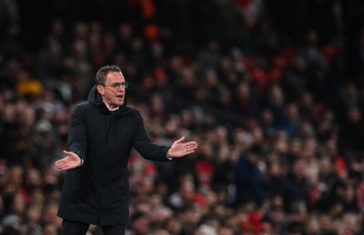 ޔުނައިޓެޑް ބައިބައި ވެފައިވާކަމަށް ބުނާ ވާހަކަތަކަށް ރައްދުދެވިއްޖެ: ރަންގްނިކް