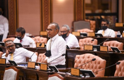 ޑިމޮކްރެޓްސް މެމްބަރުންނަށް ބިރުދައްކާ ކަމަށްބުނެ ހަސަން ލަތީފް ހުށަހެޅި މައްސަލަ ބޭރުކޮށްލައިފި