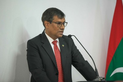 ފަނޑިޔާރުން ރުޅި އިސްނުކޮށް ދައުލަތުގެ މަސްލަހަތު އިސްކުރުމަށް އުއްތަމަފަނޑިޔާރު އެދިވަޑައިގެންފި