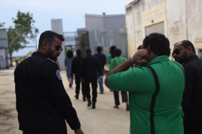 އޭޕްރީލް މަހުގެ ތެރޭގައި 55 މީހުން ޖަލުން މިނިވަން ކޮށްފި