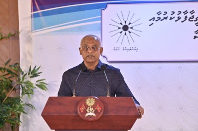 ބައެއް ކުދިންނަށް ދިވެހިން ވާހަކަ ދައްކަން ނޭނގުމަކީ ޤައުމީ މައްސަލައެއް: ރައީސް ޞާލިޙް