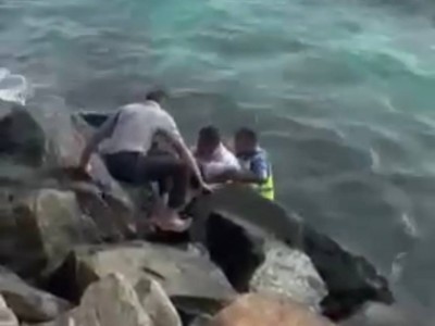 ކަނޑުމަތީ ހޭނެތި އޮޔާ ދިޔަ މީހަކު ސަލާމަތްކޮށްފި