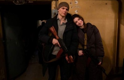 ޔުކްރޭނުގެ ވެރިރަށް ހިފާތީ އާއްމުންގެ އަތަށް ހަތިޔާރު