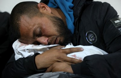 ހަތަރު ދުވަސްތެރޭ ޣައްޒާއިން 200 ކުޑަކުދިން ޝަހީދުކޮށްލައިފި