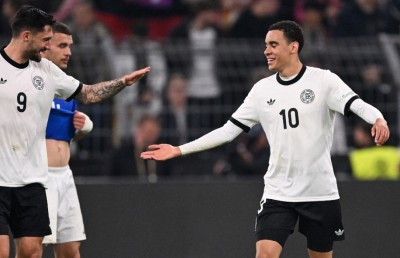 އިޓަލީ ބަލިކޮށް ޖަރުމަން ނޭޝަންސް ލީގު ސެމީ އަށް