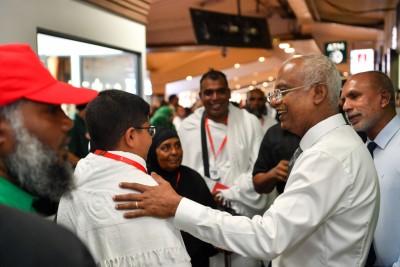 ހައްޖަށް ފުރި މީހުންގެ ފަހު ގުރޫޕާ ރައީސް ބައްދަލުކުރައްވައިފި