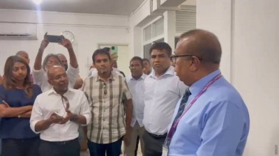 ޑިމޮކްރެޓްސް ޕާޓީ އުފައްދަން އީސީން ހުއްދަ ނުދިން