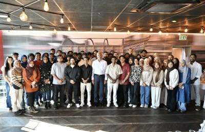 ބޭރުގައި ކިޔަވާ ދަރިވަރުންނަށް ފައިސާ ޖަމާކުރުން ލަސްވުމާއި ޖަވާބު ނުދޭ މައްސަލަ ހައްލުކުރާނަން: ރައީސް