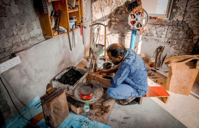 ރިނބުދޫގެ ވިދުވަރު ހިފަހައްޓާ ތިލޭރު