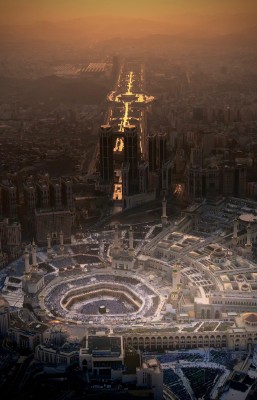 ހަތާވީސް ވިލޭރޭ ދެ ހަރަމްފުޅަށް ތިން މިލިއަނަށްވުރެ ގިނަ މީހުން ޖަމާވި