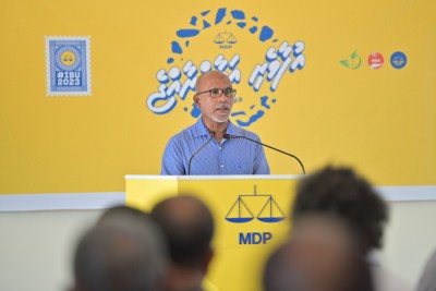މަރޮށިން ރައީސަށް ދެވަނަ ދައުރެއް ދޭން އޮތީ ތައްޔާރަށް: މިނިސްޓަރު ޒާހިރު