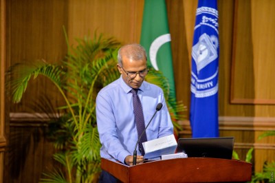 ބަސް ކުރިއަރުވަން ޑރ. ހަސަން ފެށި މަސައްކަތް މެދާ ހަމައަށް