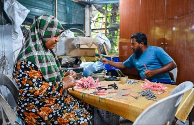 މުހައްމަދު މި ހިންގަނީ ދިވެހި މަސްވެރިންގެ ބުޅި ފެކްޓަރީ