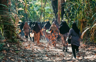 ފޮޓޯ ސްޓޯރީ: ކެނދިކުޅުދޫގެ ހަޒާނާ ތެރެއަށް ވަންނަ މިއީ ވަރުގަދަ ފައުޖެއް