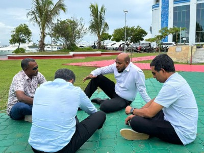 ޖުމްހޫރީ މައިދާނަށް އެއްވި އިދިކޮޅު ލީޑާޝިޕް ފުލުހުންގެ ބެލުމުގެ ދަަށަށް ގެންގޮސްފި