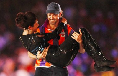 ރިތިކް ނިއުޔޯކަށް ގޮސް ޕްރިޔަންކާ އާއި ނިކްއާ ބައްދަލުކޮށްފި