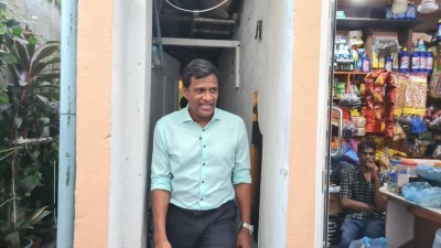 އުމަރު މާލޭގައި ދޮރުން ދޮރަށް ހަރަކާތް ފަށައިފި