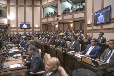 އަންނަ އަހަރު މަޖިލީހަށް ހަ މެންބަރުން އިތުރުވާނެ