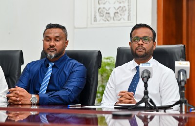 އައްޑޫ ލިންކް ރޯޑާއި ހައިވޭ ހެދުމުގެ ބޮޑު މަޝްރޫއެއްގައި ސޮއިކޮށްފި