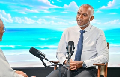 ދިވެހިންގެ އަމިއްލަވަންތަކަމުގެ މައިބަދައަކީ ދިވެހިބަސް: ރައީސް