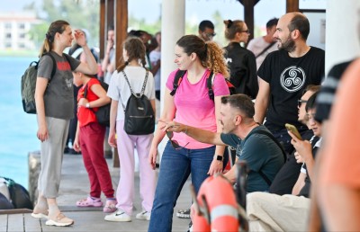 ރާއްޖެއަށް ދެވަނައަށް އެންމެ ގިނަ ޓޫރިސްޓުން އަންނަނީ އިނގިރޭސިވިލާތުން