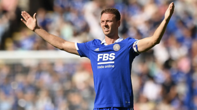 ޖޮނީ އެވާންސް އެނބުރި ޔުނައިޓެޑަށް