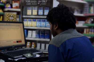 ދުންފަތުގެ ވިޔަފާރިތަކަށް 400އަށްވުރެ ގިނަ ވެންޑާ ލައިސަންސް ދޫކޮށްފި