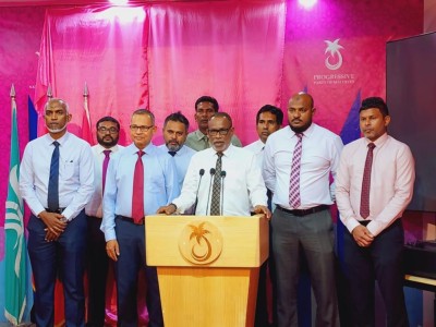 މުއިއްޒަށް އިންޒާރު ދިނީ ލީޑާޝިޕް ބައިބައި ކުރަން: ޕީޕީއެމް