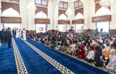 މަދީނާގެ ހަރަމްފުޅުގެ އިމާމް، ތުއްތު ކުދިންނާއެކު އުފާވެރި ވަގުތުކޮޅެއް!