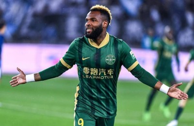 ޗައިނާގައި އިމާރާތަކުން ވެއްޓި ގަބޮން ކުޅުންތެރިއެއް މަރުވެއްޖެ