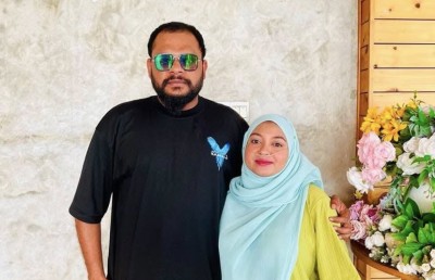 ވެއްޓޭއިރު އަތުގައި ހިފަން ހުރި ފިރިމީހާގެ ކުއްލި ވަކިވުމާ އެކު ބޮޑު ހިތްދަތިކަމެއް