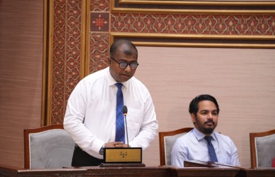 ކުރީގެ ސަރުކާރުން އޮތީ ހުކުރު މިސްކިތާ މެދު އިހުމާލުވެފައި: އާދަމް ނަސީރު