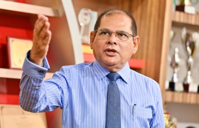 އަހުމަދިއްޔާ ސްކޫލު އޮޑިޓުކުރަން ވަރަށް މަރުހަބާ ކިޔަން: ރަޝީދު