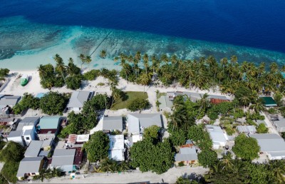 ހާތިމް މި ނުކުތީ ރިނބުދޫ ފަޅުވިޔަ ނުދީ ދިރުން ގެންނަން