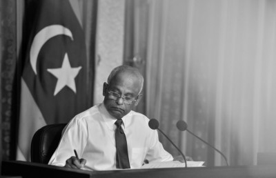 ޔޫއޭއީ ރައީސްގެ އާއިލާއަށް ރައީސް ޞާލިޙް ތައުޒިޔާ ވިދާޅުވެއްޖެ