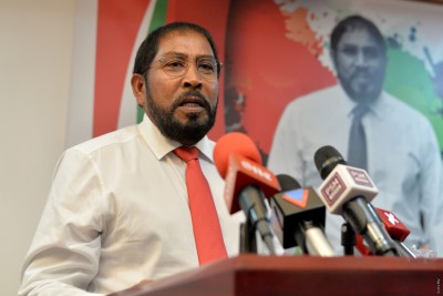 ވެރިކަން ނުލިބި ނިކަމެތިންނަށް އެހީވީ އަޅުގަނޑު: ގާސިމް