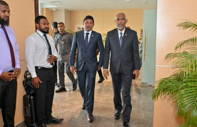 މެލޭޝިޔާގައި ދިރިއުޅޭ ދިވެހިންނަށް ދިމާވާ ދަތިތައް މި ދަތުރުގައި ހައްލު ކޮށްދޭނަން: ރައީސް