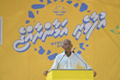 ގައުމަށް ޚިދުމަތްކުރާ މިންވަރު ބަލައި، ސްޓޫޑަންޓް ލޯނު މާފުކުރާނަން: ރައީސް