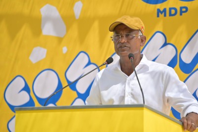 ދެވަަނަ ދައުރުގައި އެކި ދާއިރާތަކަށް ބޭނުންވާ އިންސާނީ ވަސީލަތް ތަރައްގީކޮށްދޭނަން: ރައީސް