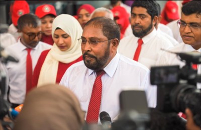 ސަތޭކައަކުން ސަތޭކަ، އެއްބުރުން ދިވެހި ރައްޔިތުން ހޮވާނީ އަޅުގަނޑު: ގާސިމް