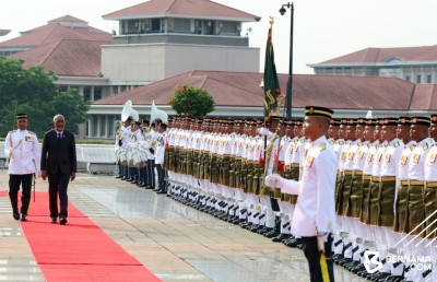 ރައީސް މުއިއްޒަށް ރަސްމީކޮށް މެލޭޝިއާ އިން ހޫނު މަރުހަބާއެއް ދަންނަވައިފި