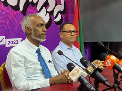 އުންމީދު ކަނޑައެއްނުލަން، އެދޭގޮތަކީ އަދިވެސް ރައީސް ޔާމީނަށް ވާދަކުރުމުގެ ފުރުސަތު ލިބުން: މުއިއްޒު