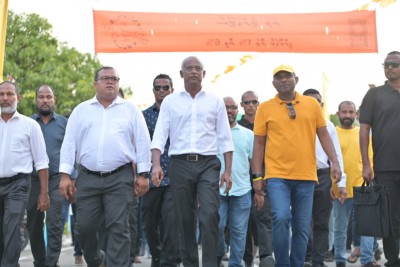 ވިލިނގިލީގައި ހިންގި ހަމަނުޖެހުން ރައީސްގެ ކެމްޕެއިން ޓީމުން ކުށްވެރި ކޮށްފި