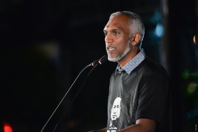މުއިއްޒުގެ ކެންޑިޑެންސީ ފޯމު މާދަމާ ހުށަހަޅަނީ، އެކަމަކު އުފާ ފާޅެއް ނުކުރާނެ!