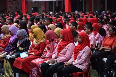 އެކްޓިވިޓީ ޔުނީފޯމްގެ ޝަކުވާ، ހައްލުނުވާ މައްސަލައެއް
