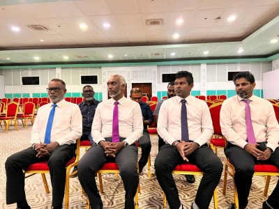 ޔާމީންގެ އެންގުމާ ދެކޮޅަށް މުއިއްޒު ކެންޑިޑެސީ ހުށަހަޅައިފި